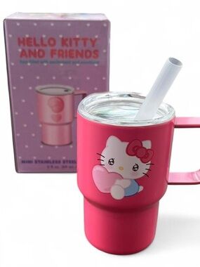 Sanrio Hello Kitty & Friends Sweetheart
Blind Box Mini Tumbler
